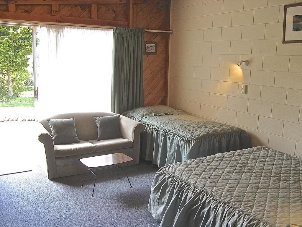 Tongariro River Motel トゥランギ 部屋 写真